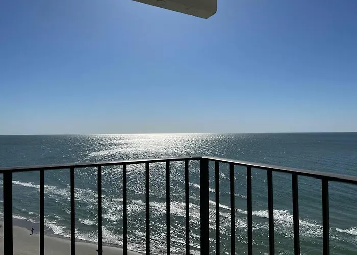 On The Sand Beachfront Condo, Newly Renovated